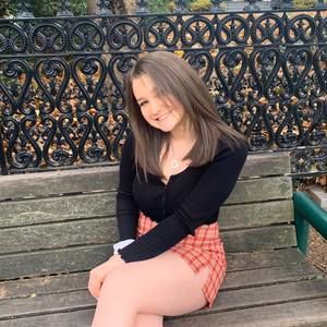 Meet your Posher, Abigail